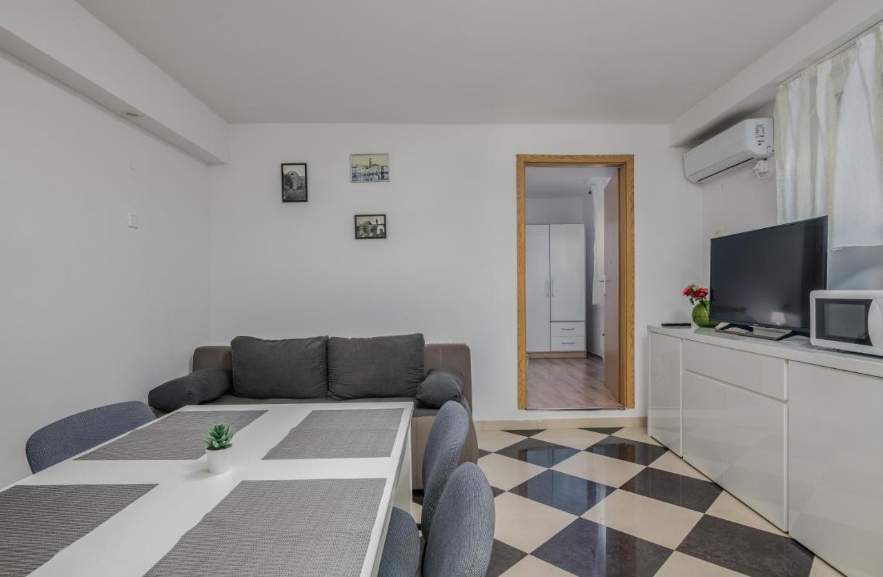 Apartments D Krk Town Εξωτερικό φωτογραφία