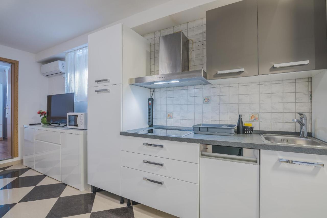 Apartments D Krk Town Εξωτερικό φωτογραφία